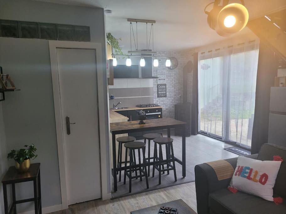 Petite Maison Cosy En Duplex Eguelshardt ภายนอก รูปภาพ